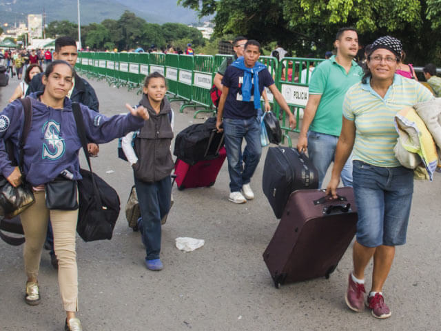 Regularización migratoria: principal barrera de migrantes venezolanos en Colombia